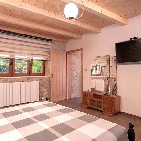 Dvor Villa Dol (Hvar)