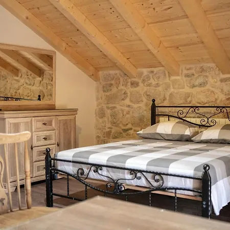 Villa Dvor Dol (Hvar)